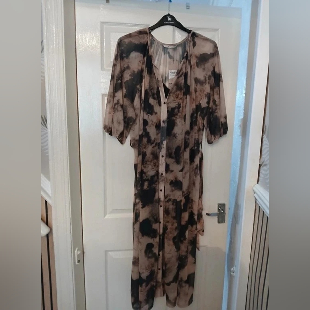Elegant Long Sleeve Tie-Dye Dress